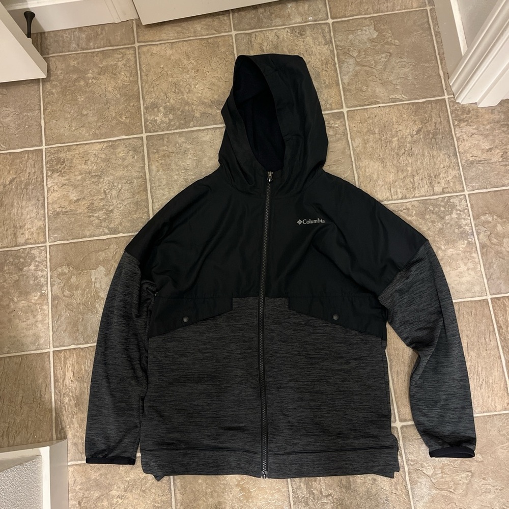 Columbia Black and Charcoal Hooded Lightweight Jacket
